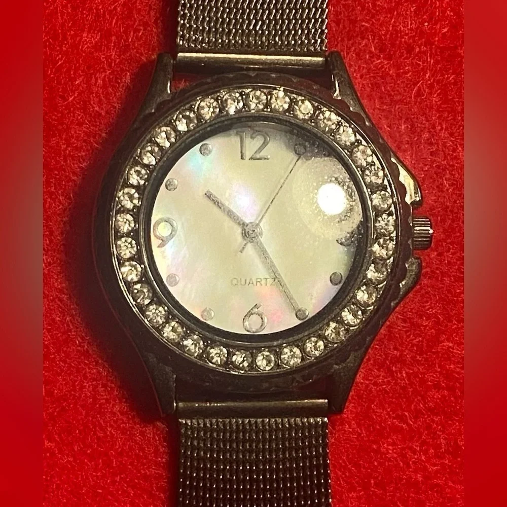 Watch Black Mesh Adjustable New Mother Of Pearl Like Face w/Rhinestones Vintage